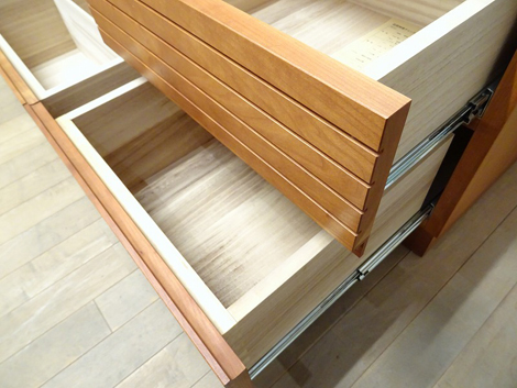 家具　展示品　格安　展示価格