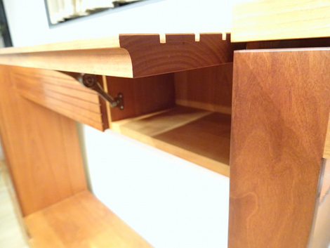 家具　展示品　格安　展示価格